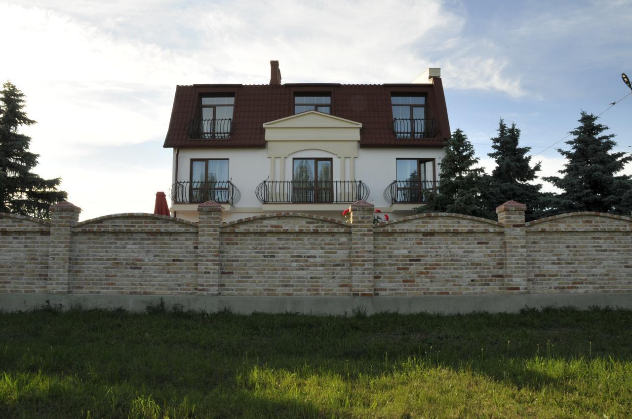Dom Fedorovyh Hotel Sergeyevka Ngoại thất bức ảnh