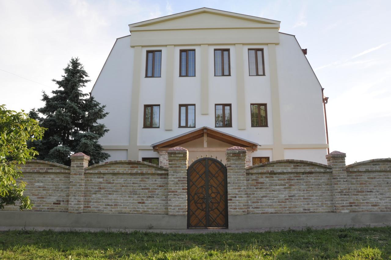 Dom Fedorovyh Hotel Sergeyevka Ngoại thất bức ảnh