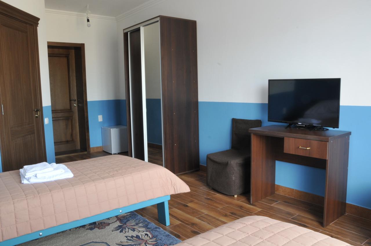 Dom Fedorovyh Hotel Sergeyevka Ngoại thất bức ảnh