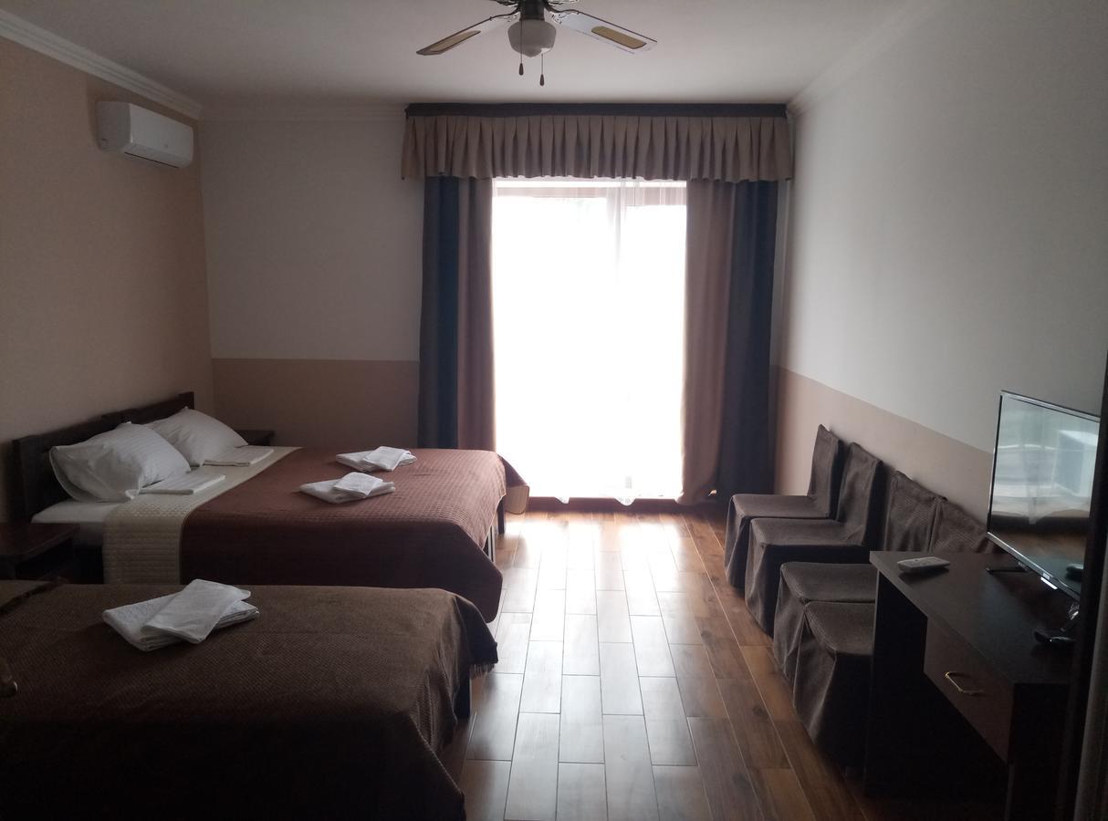 Dom Fedorovyh Hotel Sergeyevka Ngoại thất bức ảnh